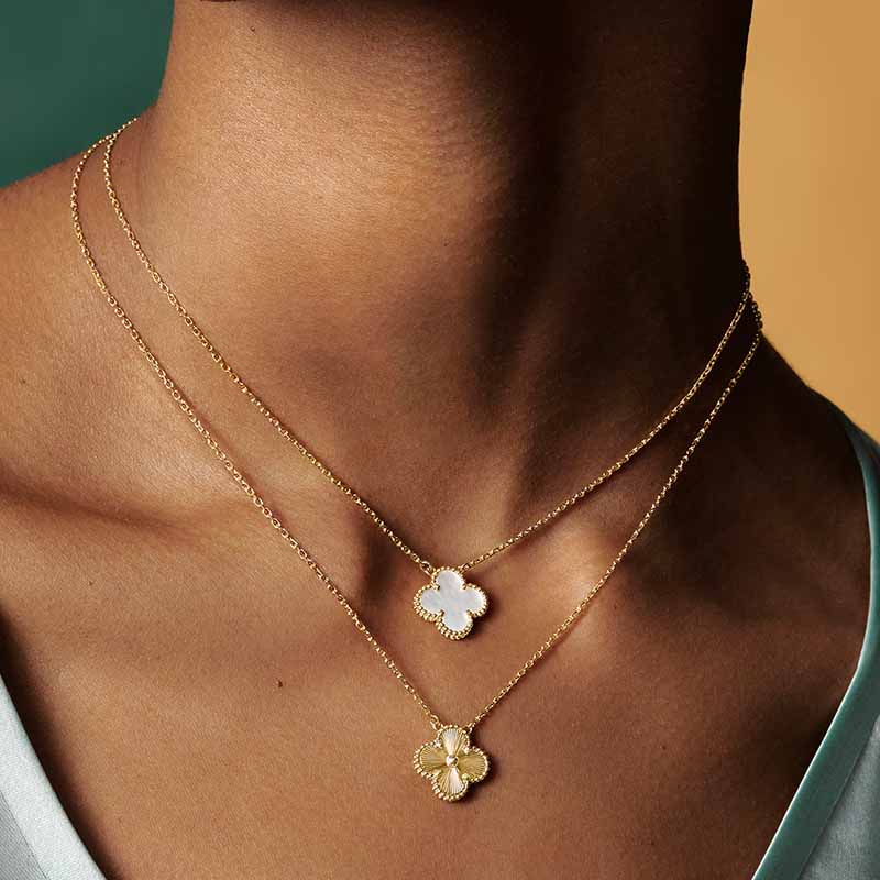 Collares con colgante